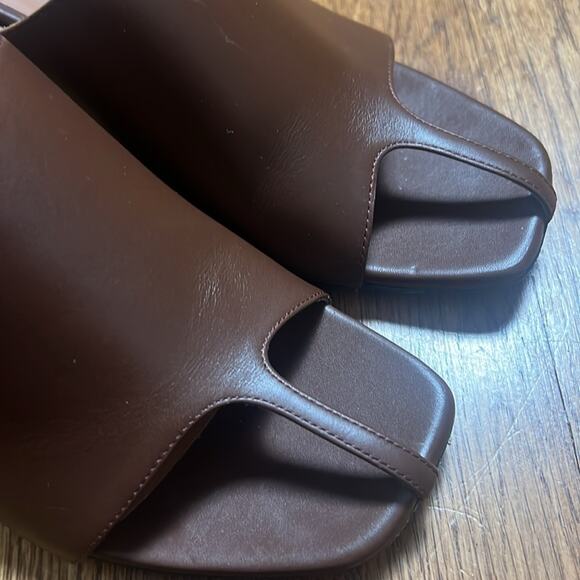 NEOUS JUMEL MULES CHOCOLATE LEATHER SIZE 38.5 CUTOUT-TOE HEELS - Picture 2 of 6